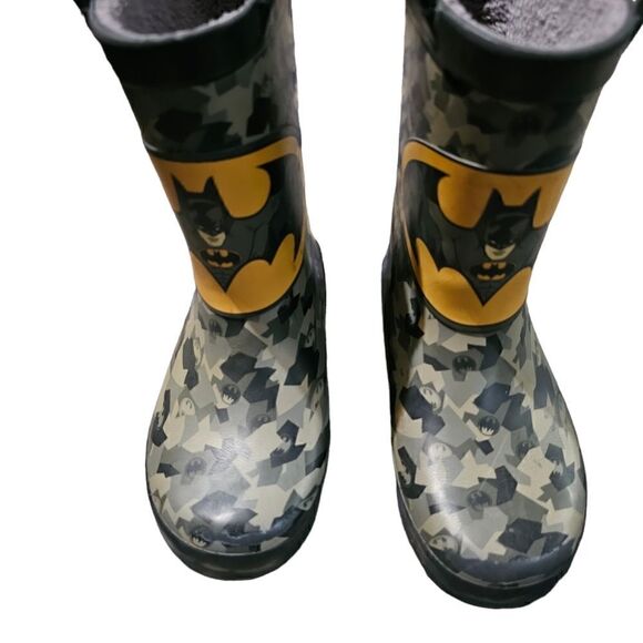 Kid's WESTERN CHIEF Batman Insulated Rain Boots 11/12 - Picture 3 of 8